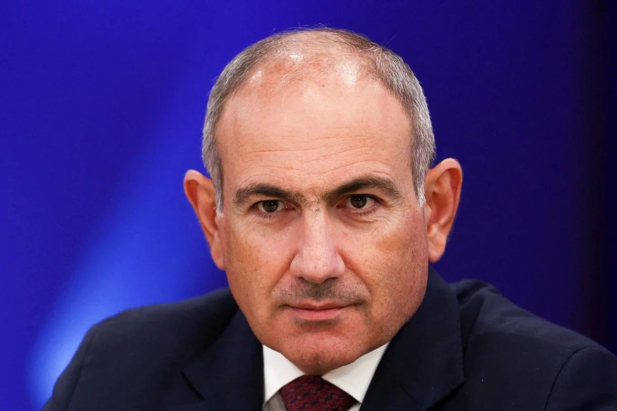 Paşinyan səhv etdi, protokol xidmətinin rəhbəri işdən qovuldu