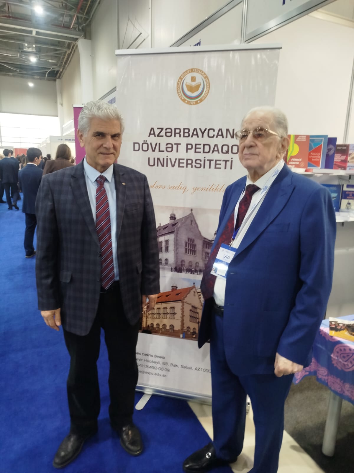 ADPU XII Bakı Beynəlxalq Kitab Sərgisində təmsil olunur -FOTOLAR
