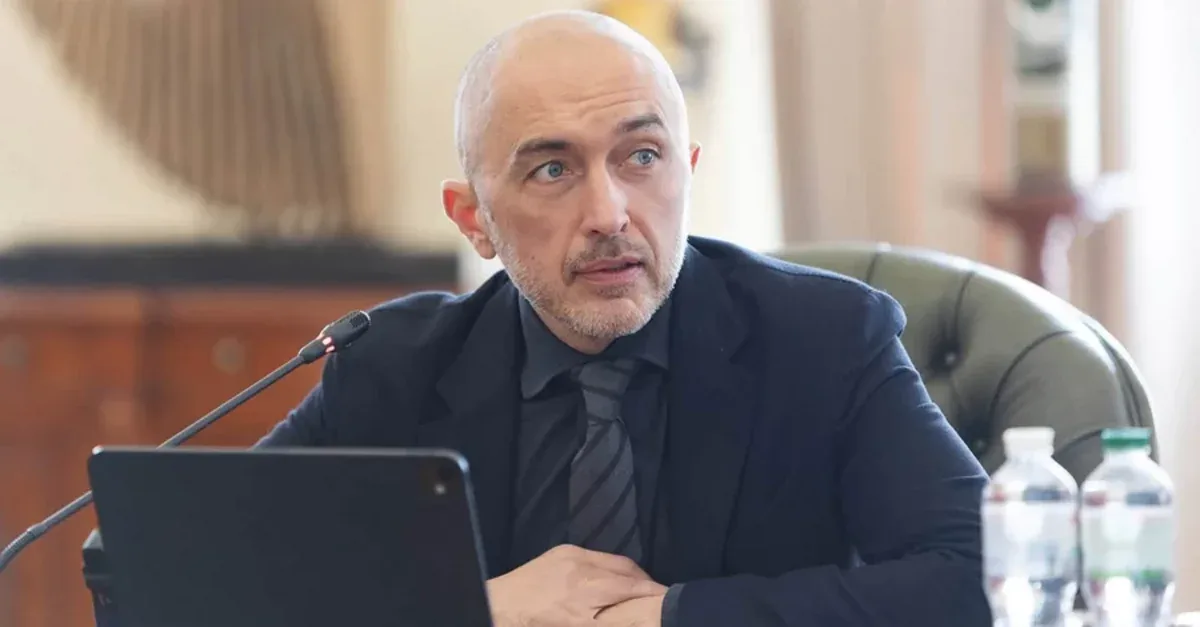 Ukrayna Milli Bankının sədri istefa verib