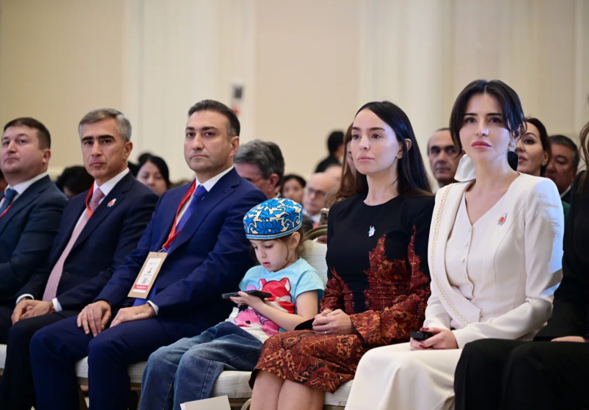 Leyla Əliyeva Özbəkistanda vacib konqresdə - FOTOLAR