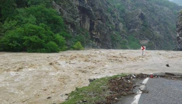 Ordubadın Dırnıs kəndindən sel keçib