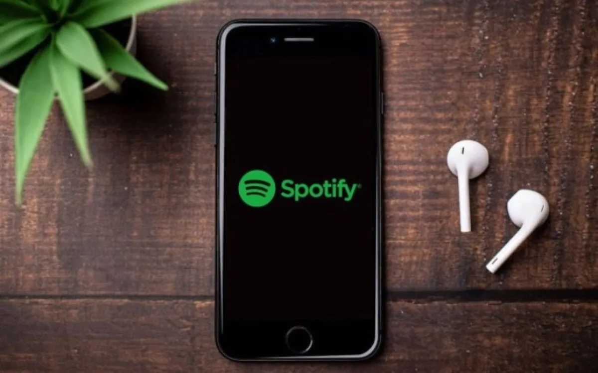 “Spotify” 50 milyondan çox mahnını sildi