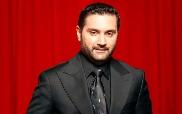 “Orada konsertinə icazə verilirsə, səviyyəsi var” - İzzət Bağırov