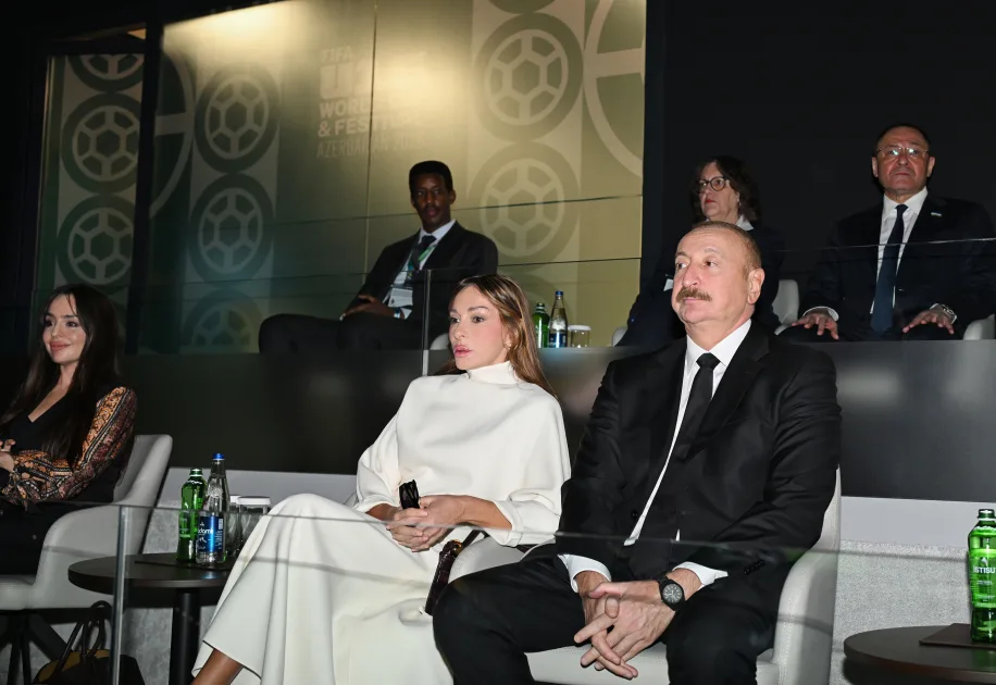 Prezident FIFA U-15 dünya çempionatının və festivalının açılış mərasimini izləyib - YENİLƏNİB - FOTOLAR