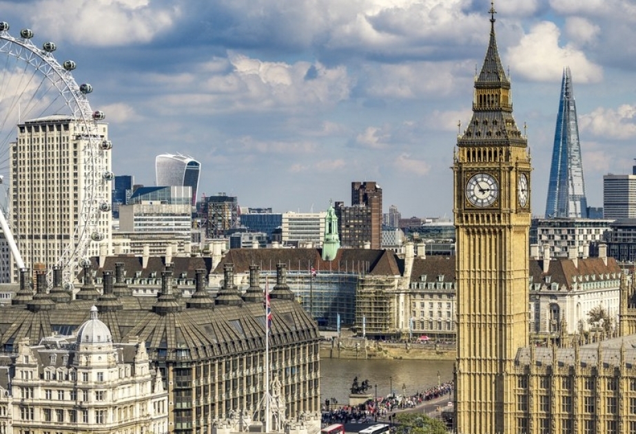 Britaniya müdafiəyə əlavə milyardlarla funt sterlinq ayırmağı planlaşdırır