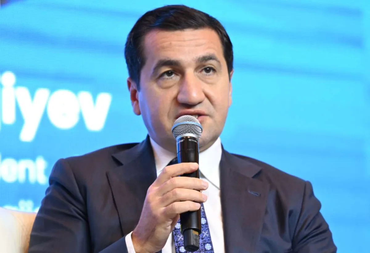 Hikmət Hacıyev: Ən birinci məqam xalqlar arasında etimad və barışığın bərpa edilməsidir