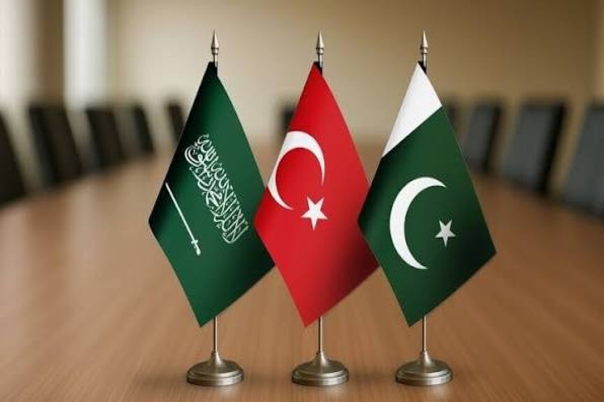 “Məkkə Sazişi” ölkələrinin yüksək səviyyəli rəsmiləri İranda səfərdədir