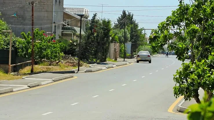 Bu küçədən hərəkət edənlərin NƏZƏRİNƏ!