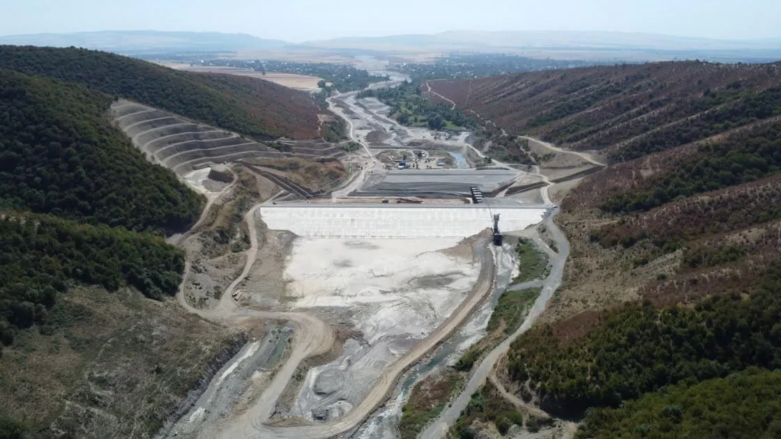 Qəbələdə yeni su anbarı tikilir