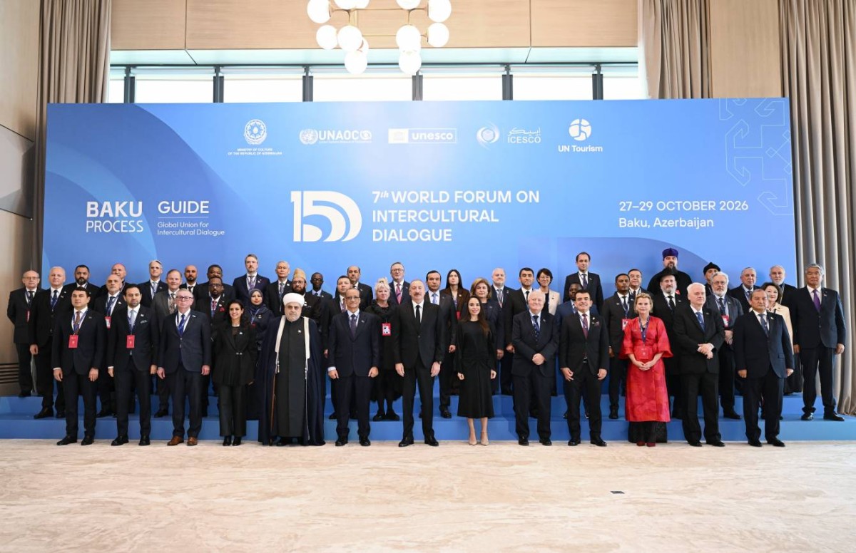 Prezident Forumda çıxış etdi - FOTOLAR - VİDEO - YENİLƏNİB