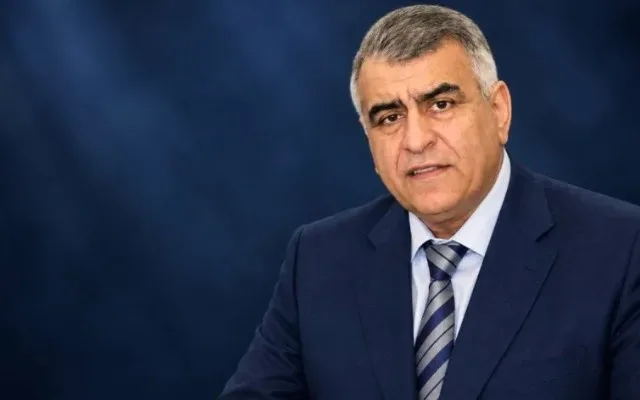 Komadan ayılmayan sabiq icra başçısı dəfn edildi - VİDEO