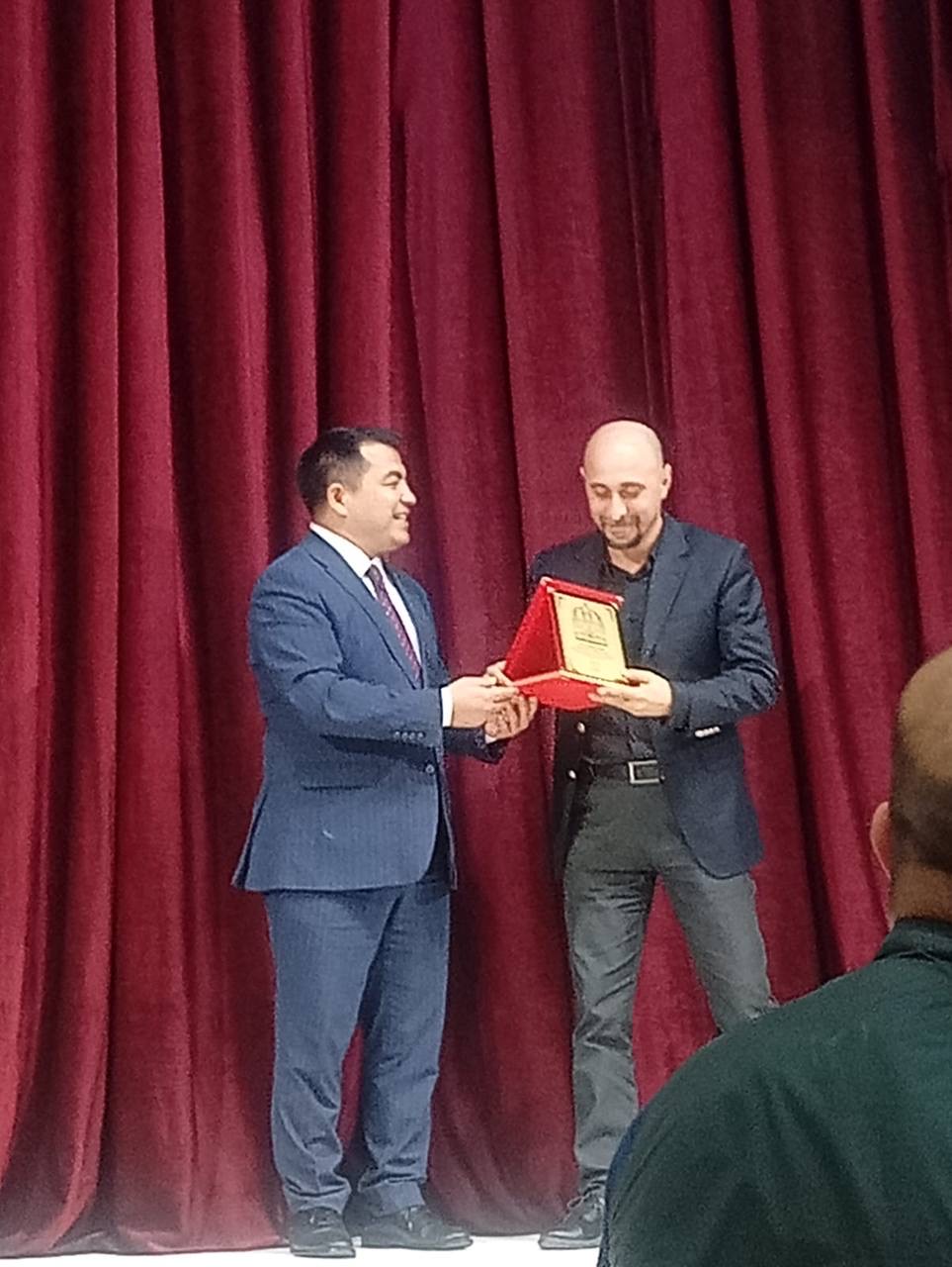 “İblis” tamaşası beynəlxalq festivalda mükafata layiq görülüb - FOTOLAR