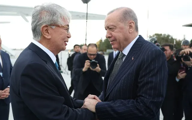 Tokayev Ankaraya gəldi - Ərdoğan qarşıladı - FOTOLAR
